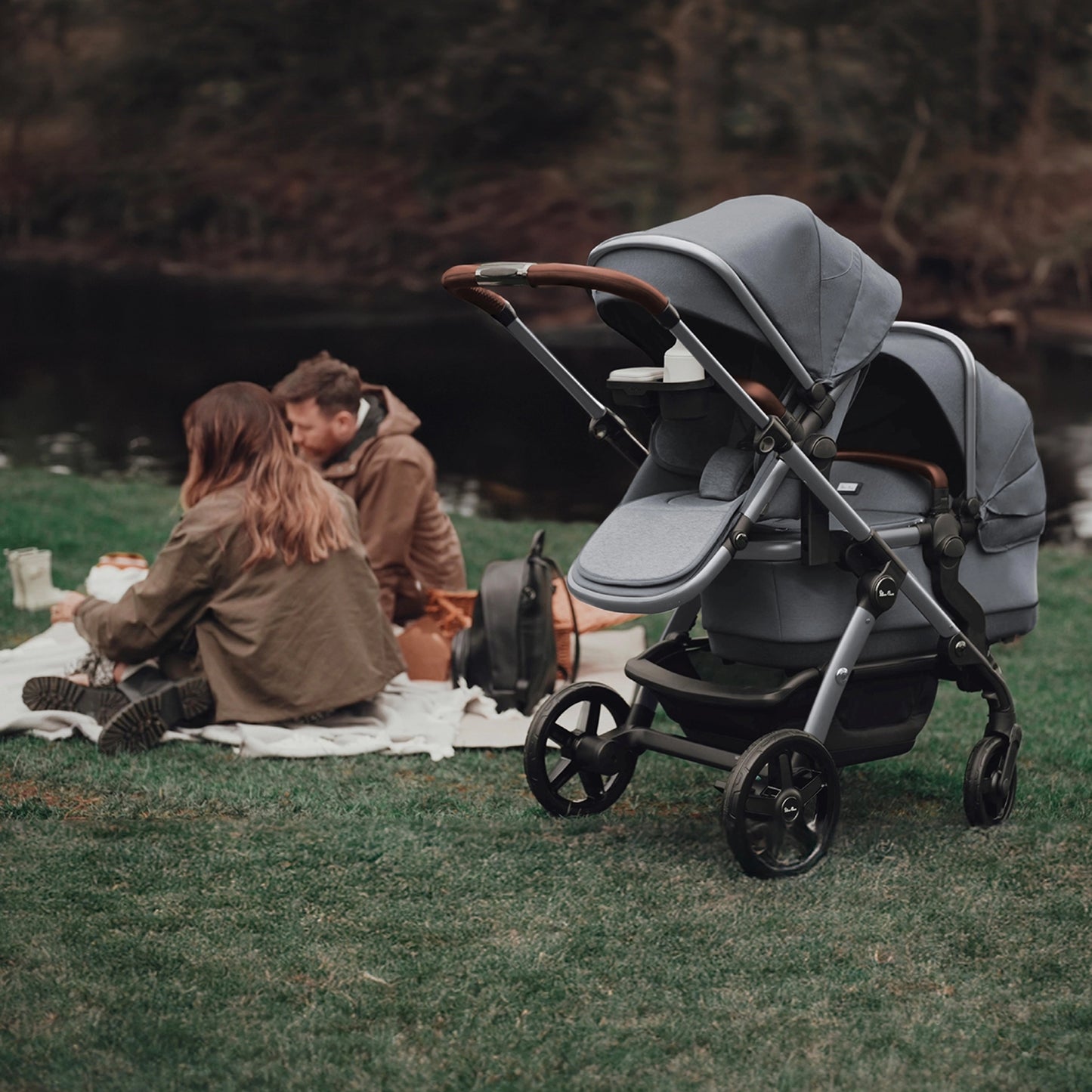 Wave 3 Lunar Travel System Twin Bundle (27 Piece)