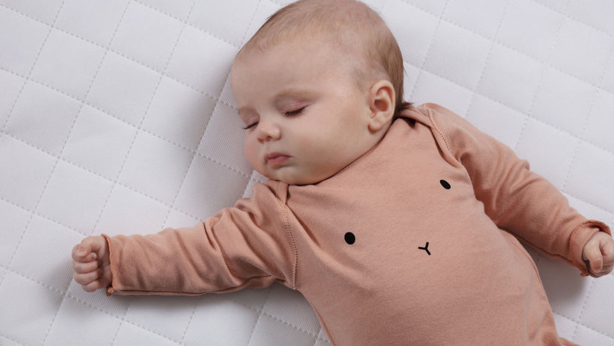 When to move your baby from a Moses basket to a cot bed