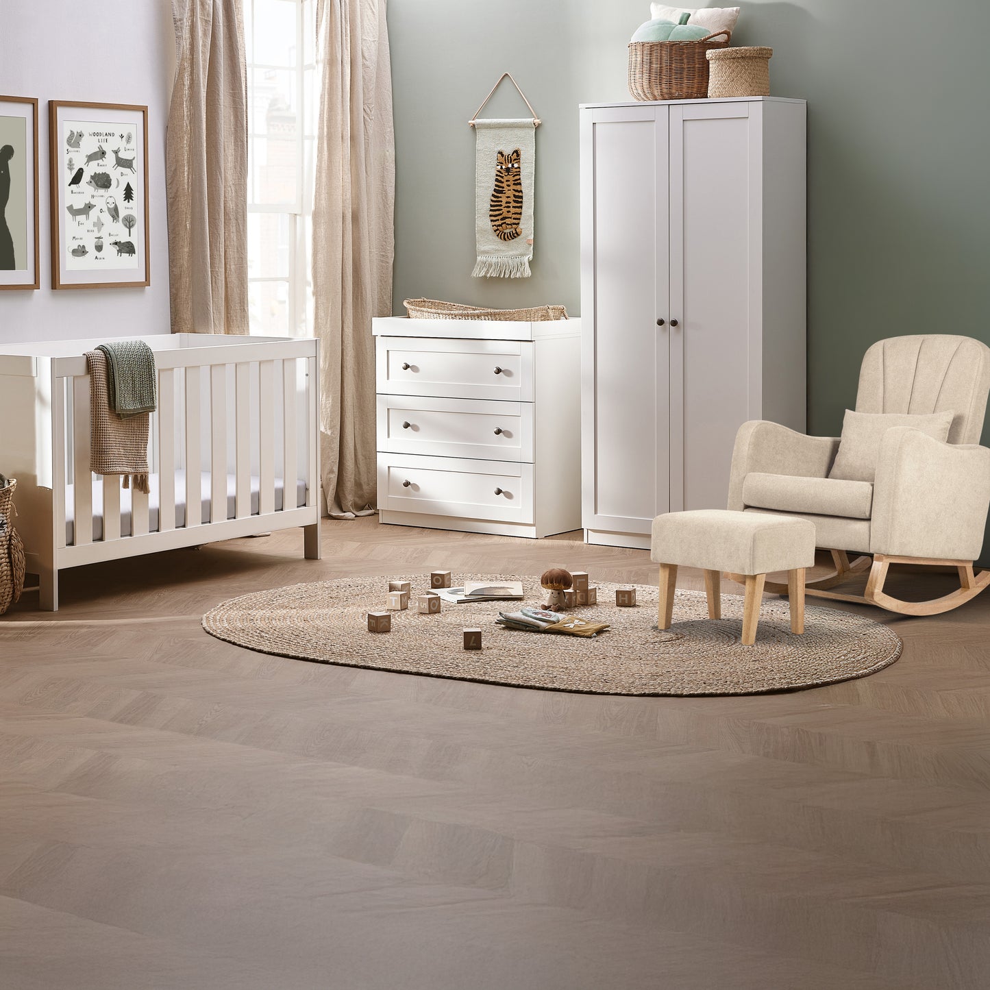 Bromley White 4 Piece Nursery Room Set