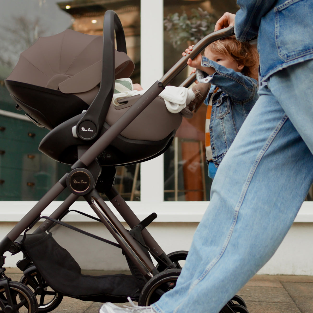 Glide Plus 360 Infant Car Seat Timeless Cocoa