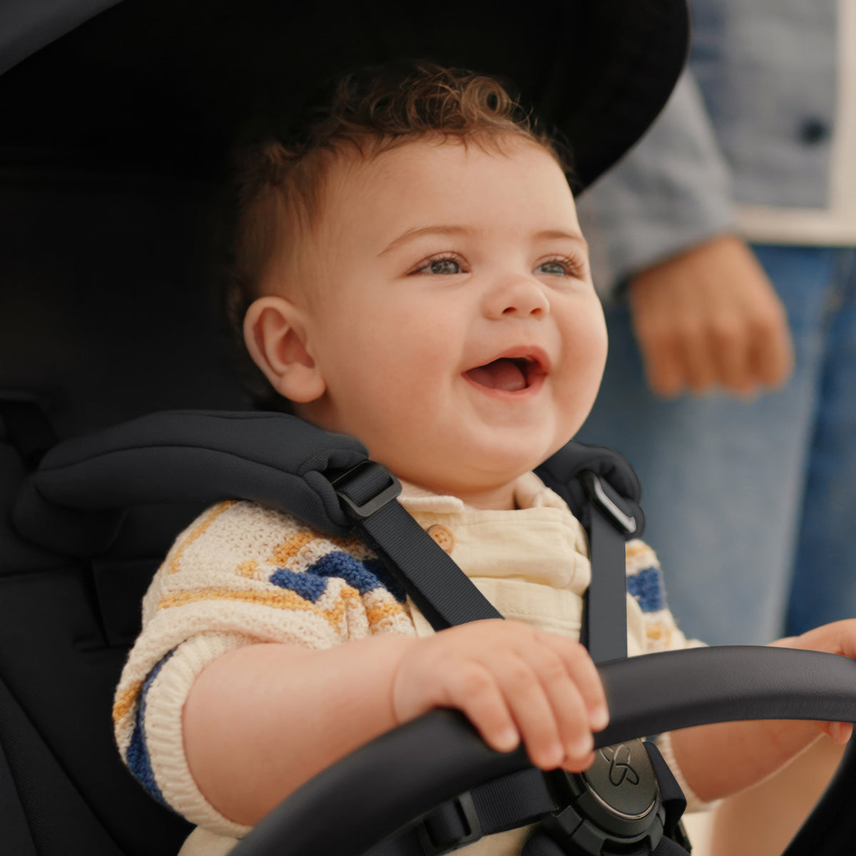 Nia Onyx Compact Travel Stroller