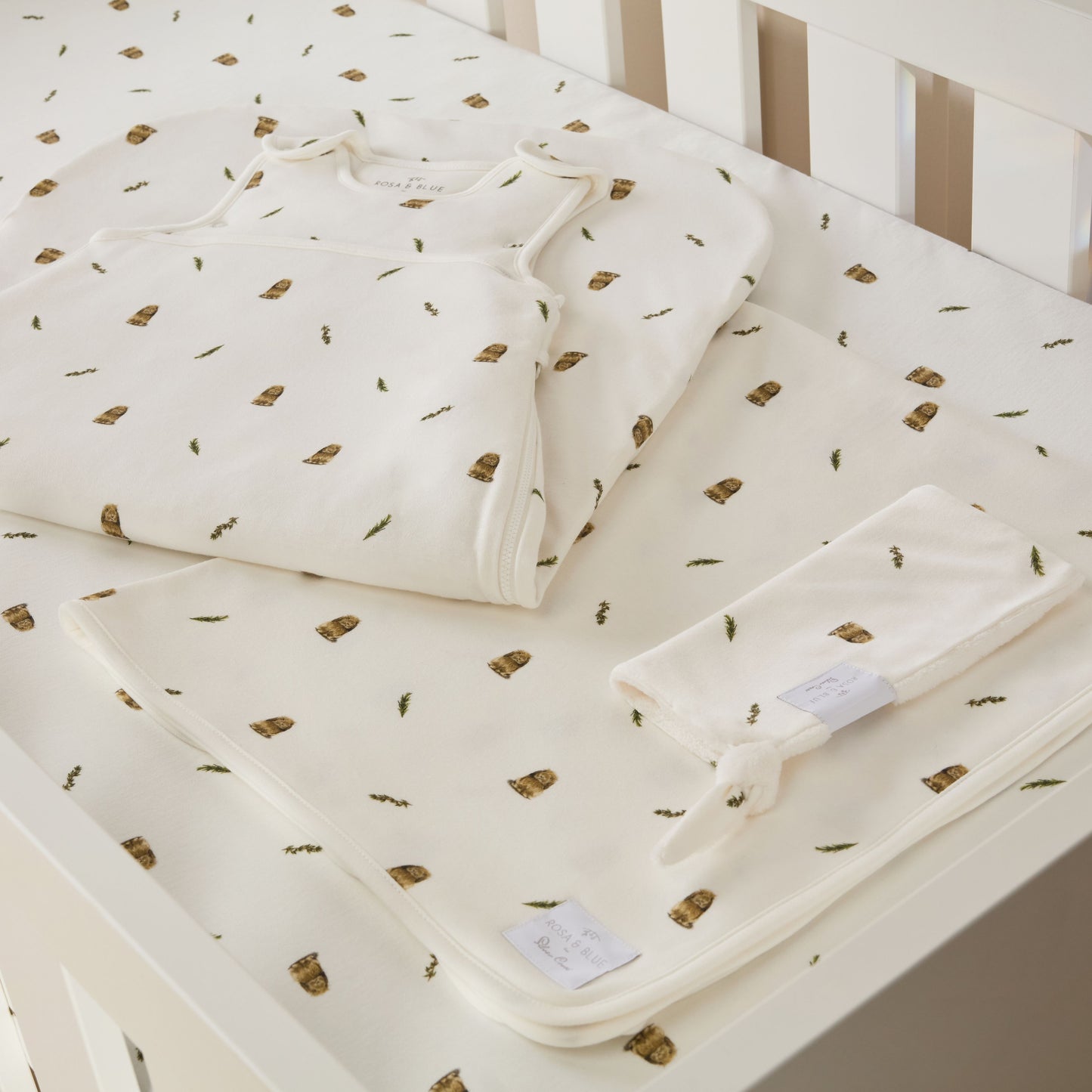 Rosa & Blue for Silver Cross Cot Bed Starter Set - Bunny Print